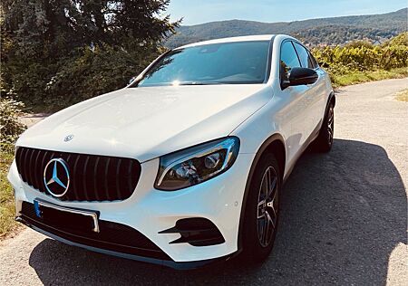 Mercedes-Benz GLC 220 d 4MATIC Autom. -AMG Line Coupé