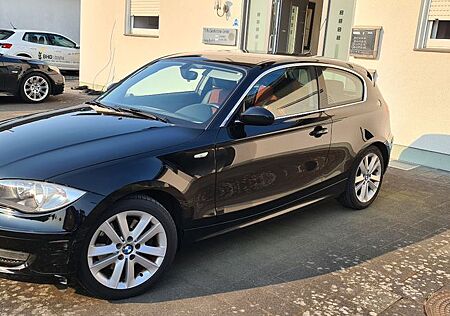BMW 123d Coupé -