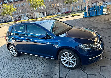 VW Golf Volkswagen 1.5 TSI Highline Beh.Scheibe_NAVI_ACC_BLIND