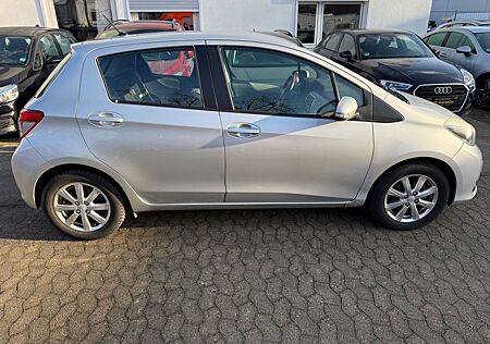 Toyota Yaris Executive*AUT*Kamera*PDC*31TKM*