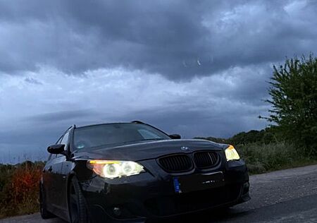 BMW 525d A touring -