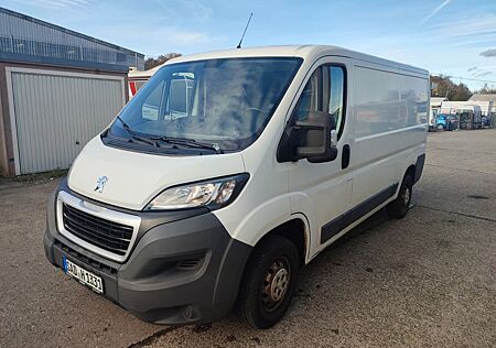 Peugeot Boxer Kasten 335 L2H1 Pro BlueHDi AHK/ PDC