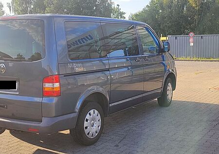 VW T5 Multivan Volkswagen Beach