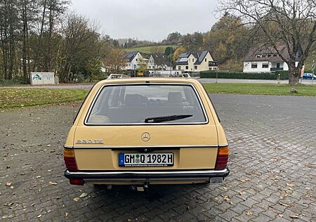 Mercedes-Benz 230 TE