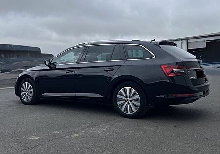 Skoda Superb gebraucht kaufen Skoda Superb 1.4 TSI iV DSG STYLE COMBI STYLE