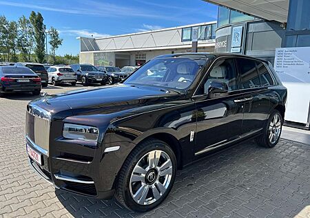 Rolls-Royce Cullinan - BUSINESS SEATS - MY23