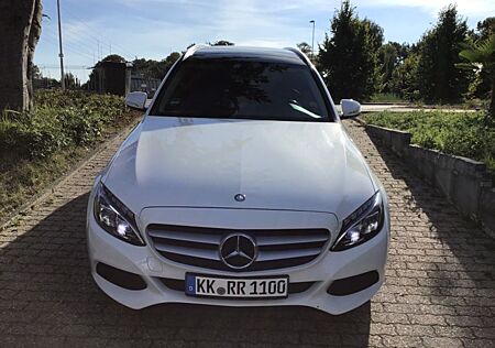 Mercedes-Benz C 200 d AVANTGARDE Privat