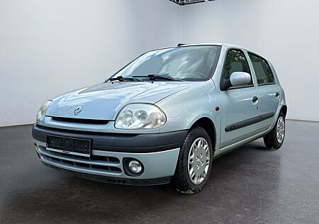 Renault Clio Basis 1.2