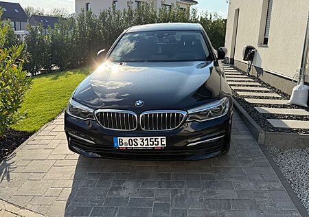 BMW 530e -