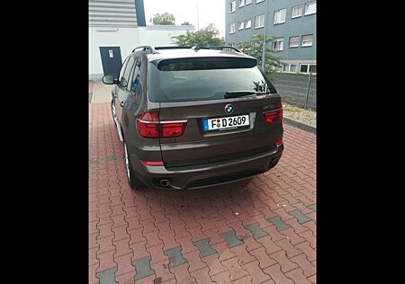 BMW X5 xDrive40d - HeadUp/AHK/Panorama/Navi