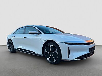 Lucid Air Pure AWD