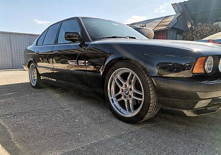 BMW 540iA