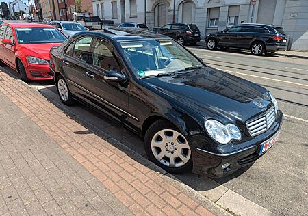 Mercedes-Benz C 180 C Kompressorerst 90Tkm sehr gepflegt 1.Hd.