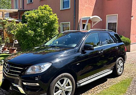 Mercedes-Benz ML 350 4MATIC -