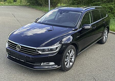 VW Passat Variant Volkswagen Highline 4Motion AHK Pano Leder