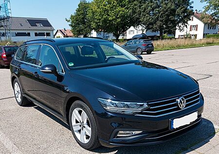 VW Passat Variant Volkswagen 2.0 TDI SCR 140kW DSG Busines...