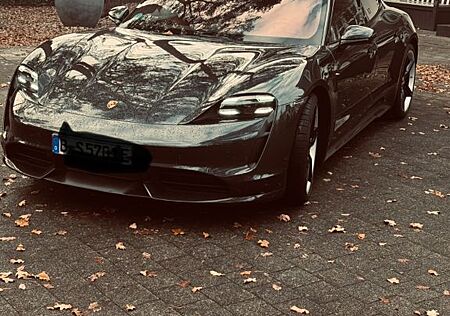 Porsche Taycan Turbo S Turbo S