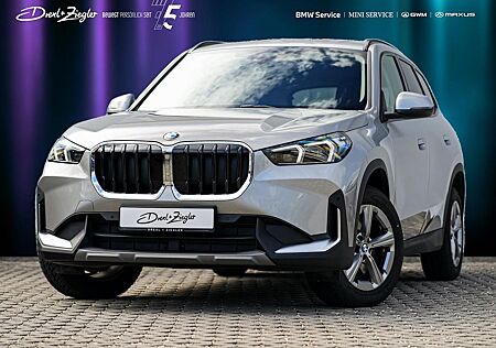 BMW X1 sDrive20i AHK PANO AdLED Aktivsitz KomZg LRH