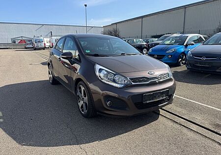 Kia Rio Spirit,Navi,Kamera,Orig.97TKM,Alu,8fach
