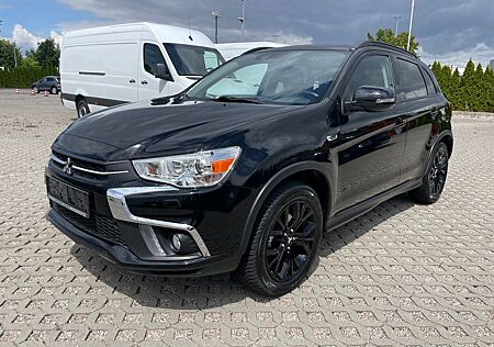 Mitsubishi ASX Edition+ 2WD Black/ Panoramadach