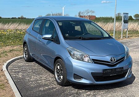 Toyota Yaris Cool