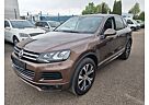 VW Touareg Volkswagen 3.0 TDI V6 TDI BMT R-Line 1.Hand