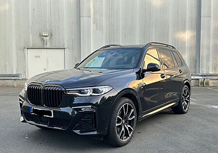BMW X7 xDrive30d M Sport+Laser+AHK+Pano+Standh+360g