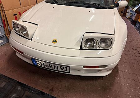 Lotus Elan