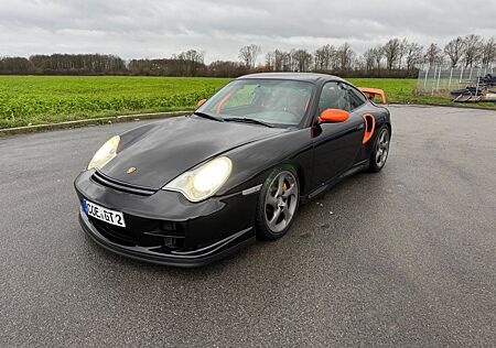 Porsche 996 / 911 GT2 Club Sport Ausstattung Heckschad.