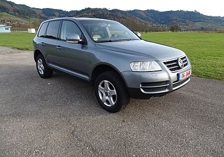 VW Touareg Volkswagen R5 TDI Klima Sitzhzg. Leder eFH AHK