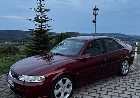 Opel Vectra B 1.8 16V Sport