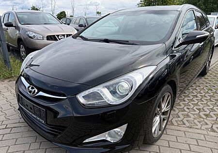 Hyundai i40 Automatik 1.7 CRDI TÜV lange sehr grpflegt !
