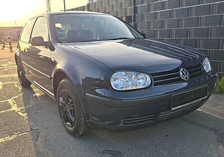 VW Golf Volkswagen 1.4 Basis
