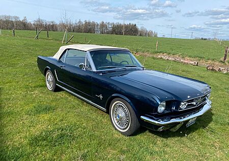Ford Mustang Cabrio