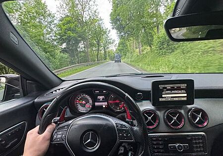 Mercedes-Benz 220 220d
