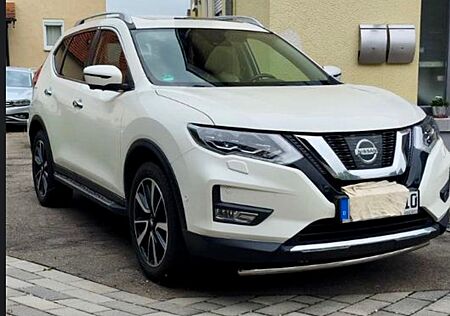 Nissan X-Trail TEKNA 1.6 DIG-T TEKNA