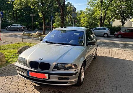BMW 320i - HU - 2026/Klimaautomatik/Reifen neu