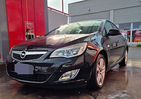 Opel Astra 1.6 115 PS Selection, Klima, Tempomat. Top