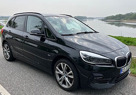 BMW 2er 220d xDrive Sportline Vollaust.Garantie Service