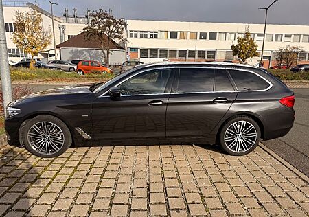 BMW 520d xDrive Touring Luxury Line