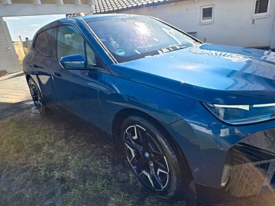 BMW iX xDrive40