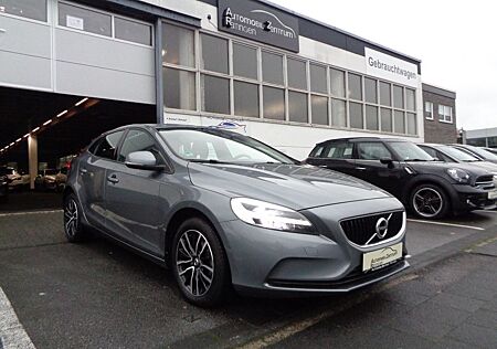 Volvo V40 Black Edition 2.0 D2 Momentum 2.HD*LED*NAVI