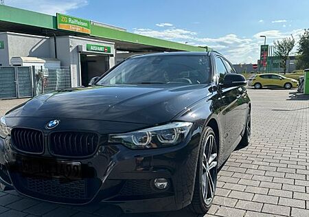 BMW 330d xDrive Touring M Sport Shadow Auto. M S...