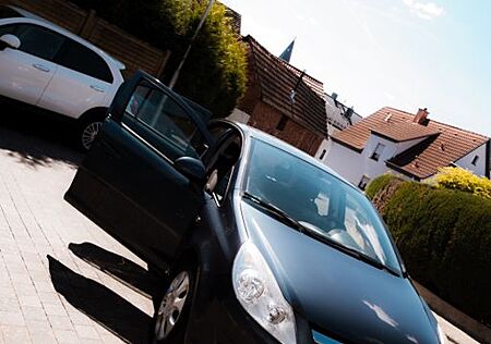 Opel Corsa 1.2 Twinport Edition Easytronic Edition