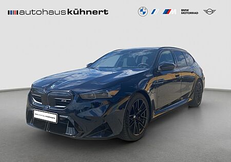 BMW M5 Touring UPE 153390 EUR