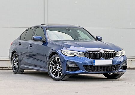 BMW 330i xDrive M Sport Automatic M Sport LED