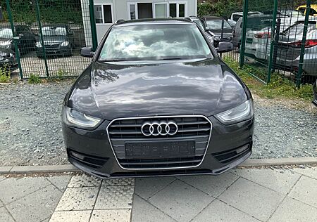 Audi A4 2.0 TDI Schaltgetriebe Navigation xenon