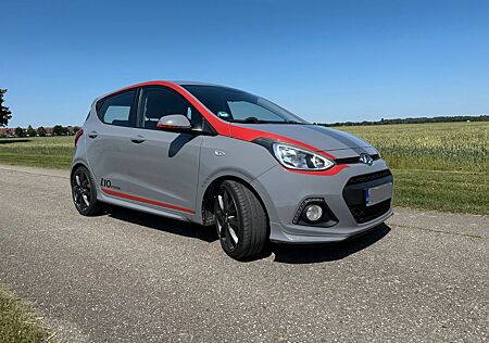 Hyundai i10 1.2 Sport inkl. Alu WR und Subwoofer