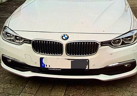 BMW 320d sDrive Touring Luxury Line