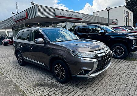 Mitsubishi Outlander Edition 100 2WD,Klimaautomatik,Kamera